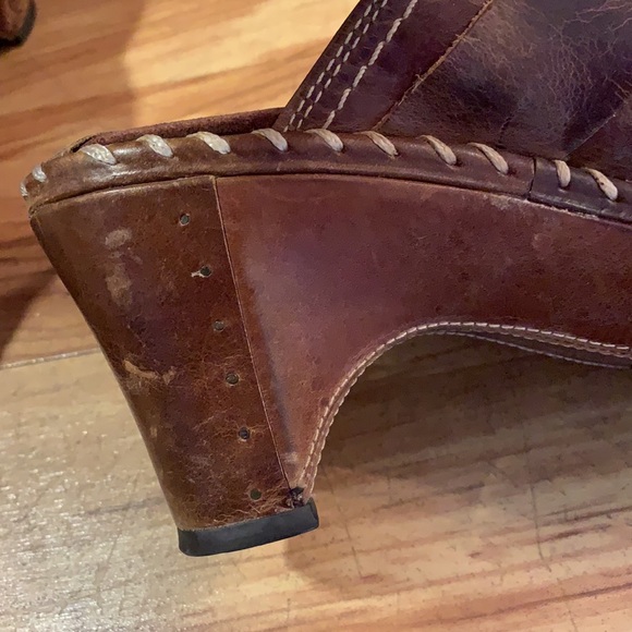 Frye Charlotte leather 8 wedge O ring stitched distressed brown mule clogs VGUC - Picture 9 of 13